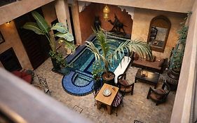 Riad Lapis-lazuli